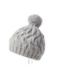 001B - Bonnet laine CH208