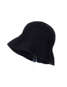 001B - Bonnet laine CH208