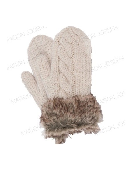 Wool gloves